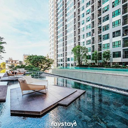 Favstay - The Base Central Pattaya Exterior foto